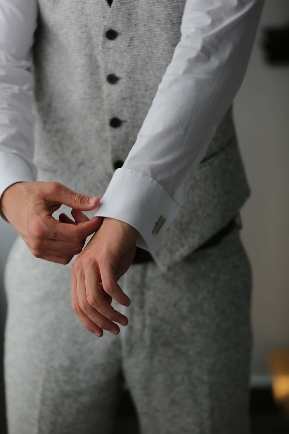 Áo vest nam màu xám trắng